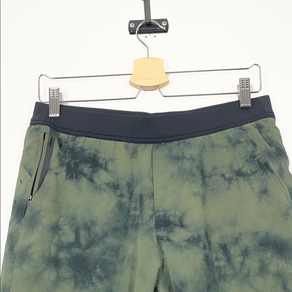 Ten Thousand Interval Athletic Gym Activewear Men's M Green Black Tie-Dye Shorts - Picture 3 of 7